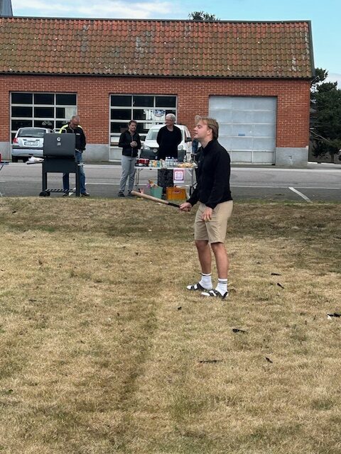 Brännboll och grillad korv, 2025